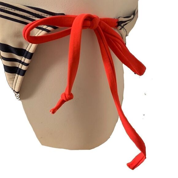 Old Navy Stars Stripes Bikini Set Junior Medium Red White Blue Summer Re… - Picture 7 of 14